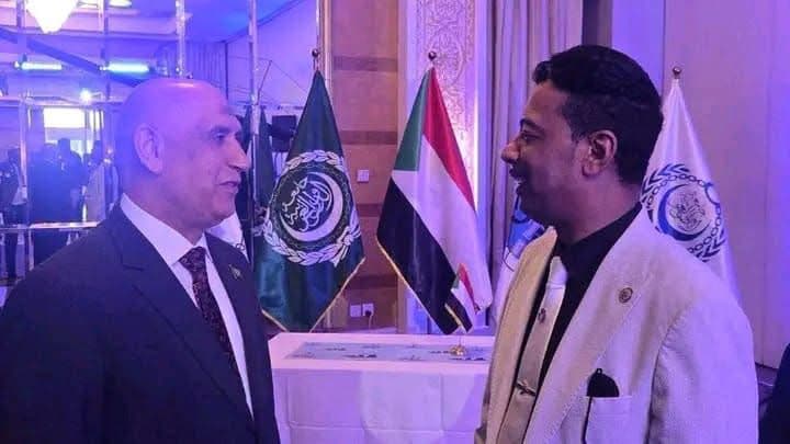 مدير "سودانير" يبحث تطوير الشراكات في النقل الجوي والسياحة مع جامعة الدول العربية